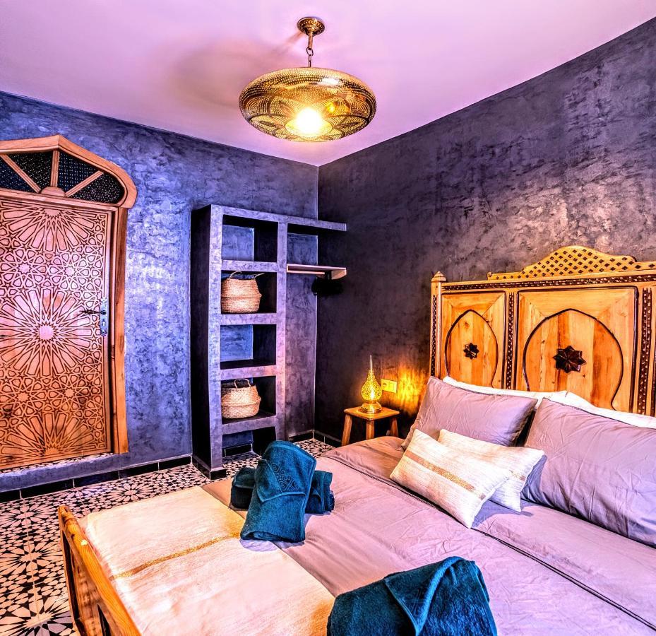 Old World Charm, Modern Comfort เชฟชาอูน ภายนอก รูปภาพ